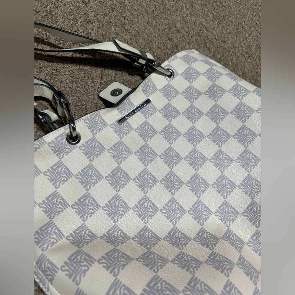 Steve Madden purse